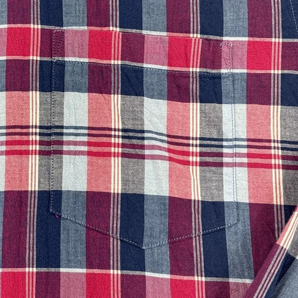 J. Crew mens shirt Summer Plaid M‎ Button Down Long Sleeve Tartan Plaid Cotton